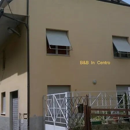 In Centro 住宿加早餐酒店 圣贝内代托-德尔特龙托