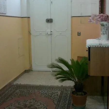 住宿加早餐酒店 In Centro 圣贝内代托-德尔特龙托